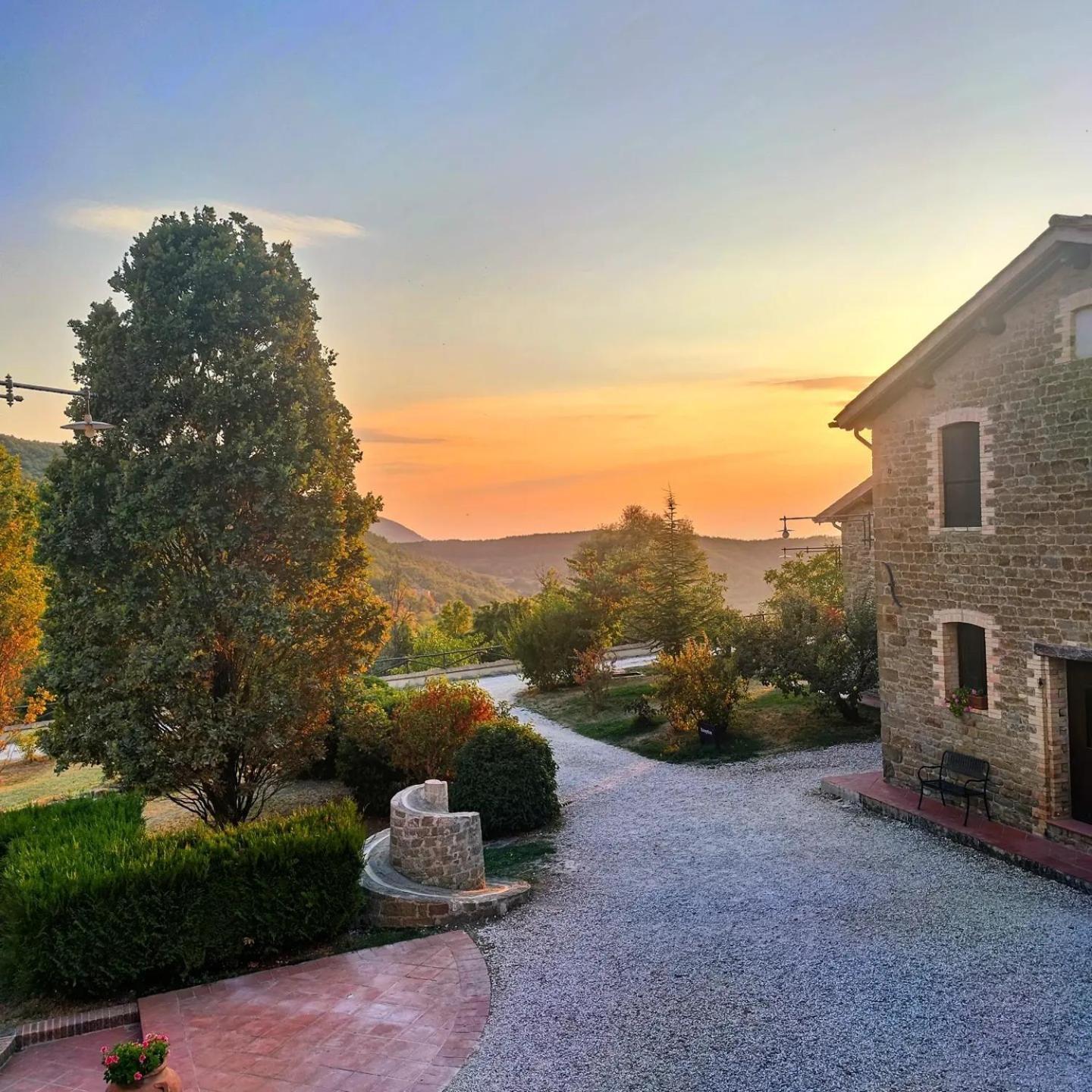 Agriturismo Le Case Assisi Bagian luar foto